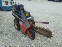 2004 DITCH WITCH WITCH T518