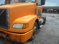 2004 VOLVO VN VNM 4V4M19GF54N360343