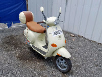 2005 VESPA C161C ZAPC16C1255010023