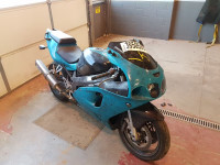 2000 KAWASAKI ZX750 P JKAZXDP13YA049945