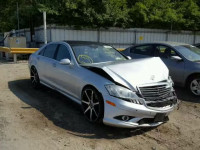 2009 MERCEDES-BENZ S550 WDDNG71X89A261959