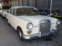 1966 MERCEDES-BENZ 240 11001010156636