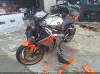 2010 HONDA CBR1000 RR JH2SC5904AK200408