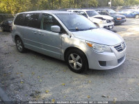 2010 Volkswagen Routan 2V4RW3D16AR295886