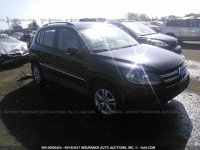 2016 Volkswagen Tiguan WVGBV7AX7GW578274