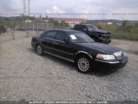 2003 Lincoln Town Car 1LNHM82W53Y667512
