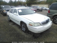 2004 Lincoln Town Car EXECUTIVE/SIGNATURE 1LNHM81W74Y652495