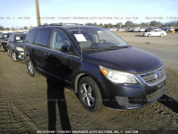 2009 Volkswagen Routan SE 2V8HW34109R586180