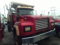 2002 MACK 600 RD600 1M2P324C72M062041