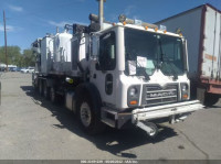 2011 MACK 600 MRU600 1M2AV04CXBM007913