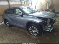 2021 TOYOTA HIGHLANDER XLE 5TDGZRBH3MS062619