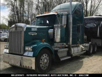 2005 KENWORTH W900 W900 1XKWDB9X05J069982