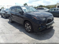 2021 TOYOTA HIGHLANDER XLE 5TDGZRAH1MS516190