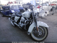 2012 HARLEY-DAVIDSON FLHRC ROAD KING CLASSIC 1HD1FRM18CB660742
