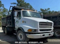 2000 STERLING TRUCK L9513 9513 2FZXKPYB5YAB44902