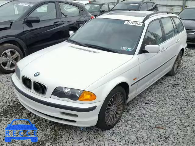 2001 BMW 325 IT WBAAW33411EN80539 image 1