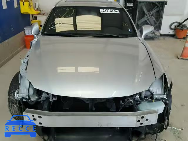 2011 LEXUS IS 250 JTHBF5C25B5152121 image 8