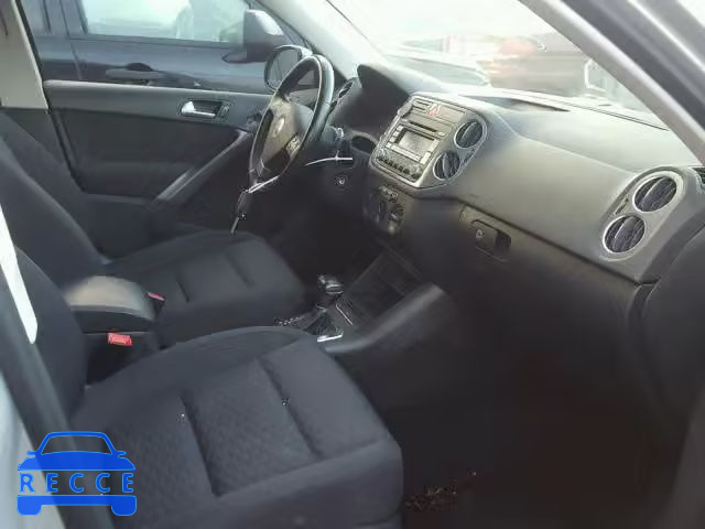 2009 VOLKSWAGEN TIGUAN SE WVGBV75NX9W503757 image 4