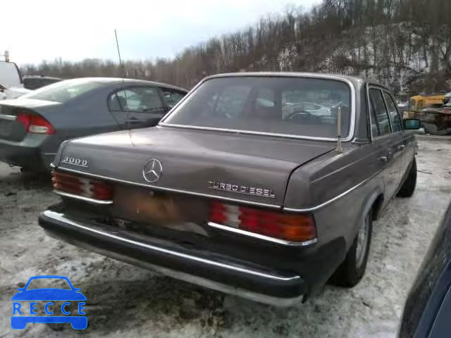 1984 MERCEDES-BENZ 300 DT WDBAB33AXEA038047 image 3