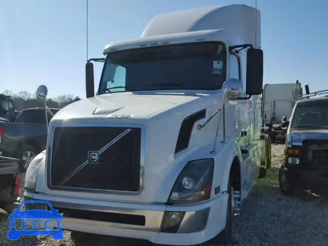 2010 VOLVO VN VNL 4V4NC9TH5AN286536 зображення 1