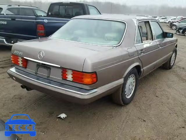 1988 MERCEDES-BENZ 300 SE WDBCA24D0JA392863 image 3