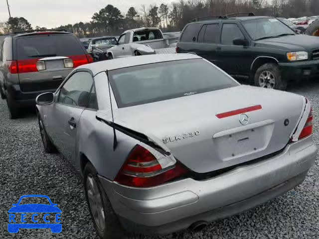 2000 MERCEDES-BENZ SLK 230 KO WDBKK47F1YF163414 image 2