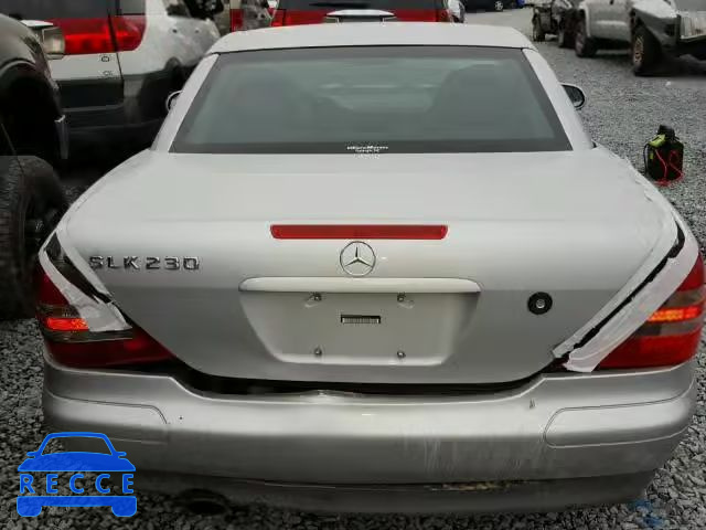 2000 MERCEDES-BENZ SLK 230 KO WDBKK47F1YF163414 Bild 8