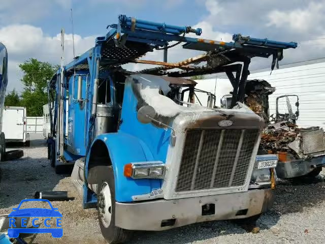 2004 PETERBILT CONVENTION 1NP5DB9X64N832756 Bild 0