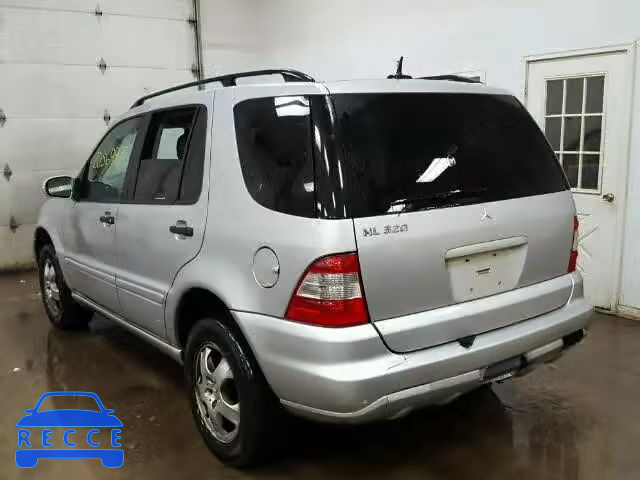 2002 MERCEDES-BENZ ML 320 4JGAB54E92A352262 зображення 0