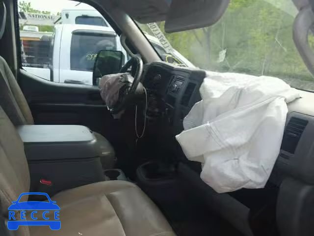 2012 NISSAN NV 3500 5BZAF0AA8CN200464 image 4