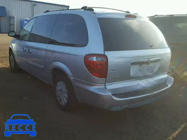 2005 CHRYSLER TOWN & CTY 2C4GT44RX5R179672 image 2
