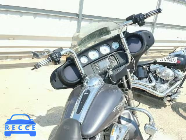 2014 HARLEY-DAVIDSON FLHX STREE 1HD1KBM15EB656962 image 4