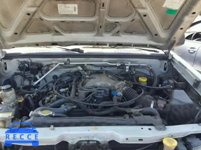 2001 NISSAN FRONTIER K 1N6ED26T51C356349 image 6