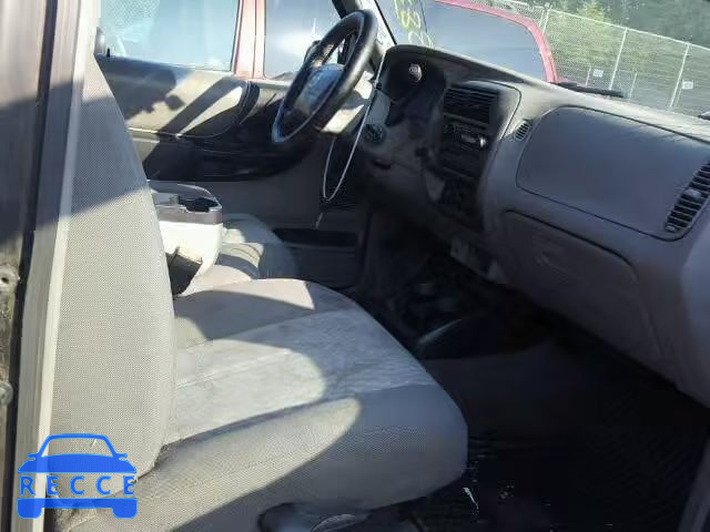 2002 MAZDA B3000 CAB 4F4YR16U42TM05747 image 4