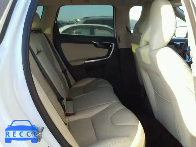 2017 VOLVO XC60 T5 YV440MDU8H2038918 Bild 5