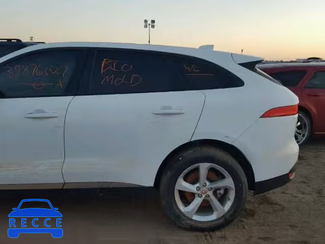 2017 JAGUAR F-PACE PRE SADCJ2BV9HA047195 зображення 8