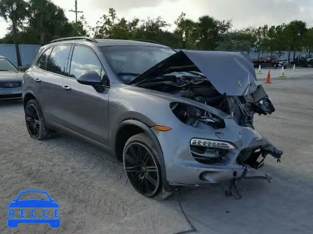 2013 PORSCHE CAYENNE WP1AA2A20DLA10267 Bild 0