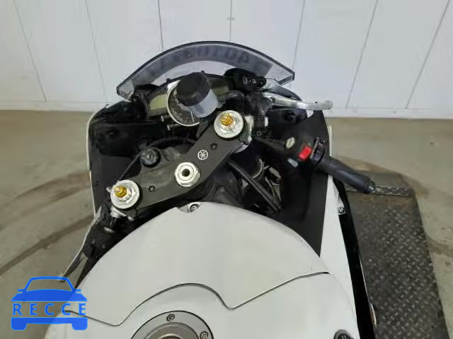 2012 YAMAHA YZFR6 JYARJ16E3CA024168 Bild 7