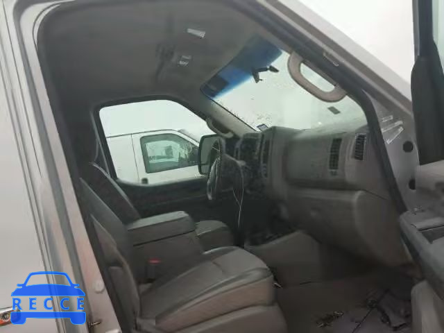 2015 NISSAN NV 3500 5BZBF0AA1FN850021 image 4