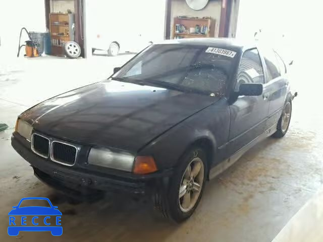 1993 BMW 318 I WBACA5318PFG08643 Bild 1