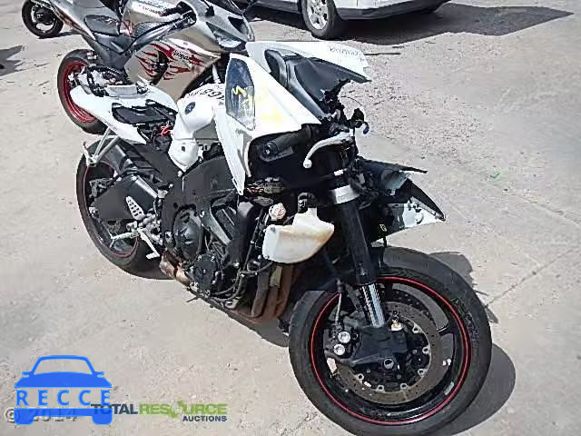 2009 YAMAHA YZFR6 JYARJ16E19A015882 Bild 1