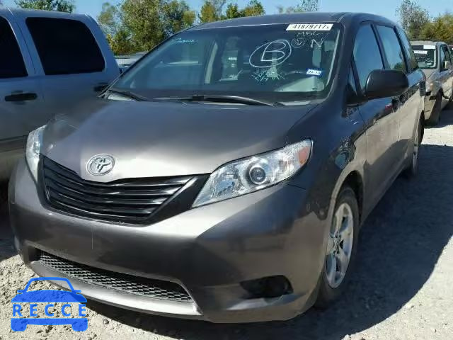 2015 TOYOTA SIENNA BAS 5TDZK3DC1FS599648 image 1