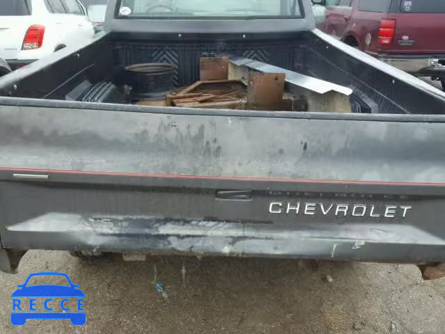 1987 CHEVROLET V10 1GCEV14K0HS137416 зображення 5