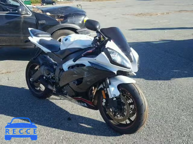 2012 YAMAHA YZFR6 JYARJ16E3CA023750 image 0