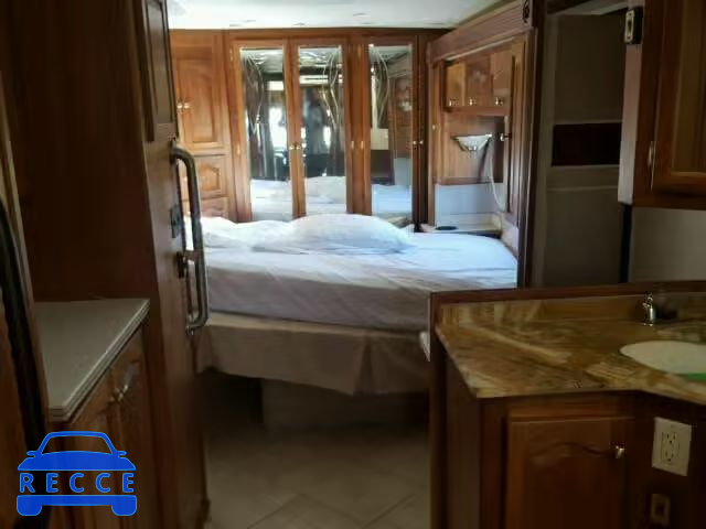 2002 SPARTAN MOTORS MOTORHOME 4VZAT34982C040431 image 8