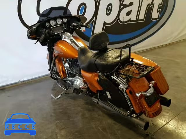 2014 HARLEY-DAVIDSON FLHX STREE 1HD1KBM1XEB632849 Bild 2