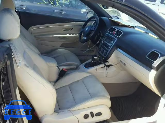 2007 VOLKSWAGEN EOS 3.2L S WVWDB71F67V028888 image 4