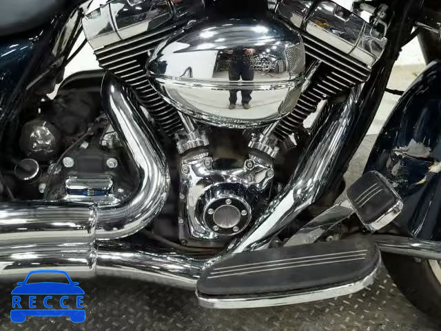 2016 HARLEY-DAVIDSON FLTRXS ROA 1HD1KTM16GB666179 image 4
