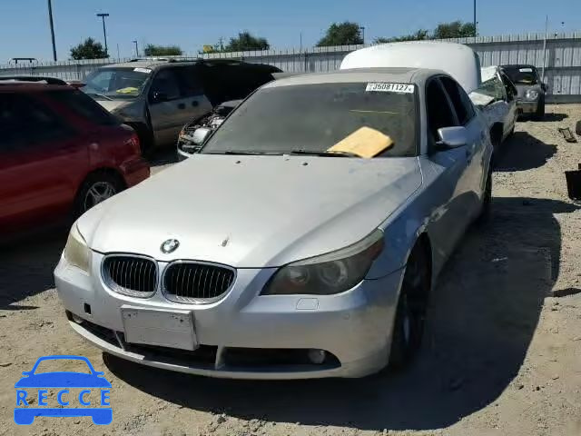 2005 BMW 545 I WBANB33585CN65107 зображення 1