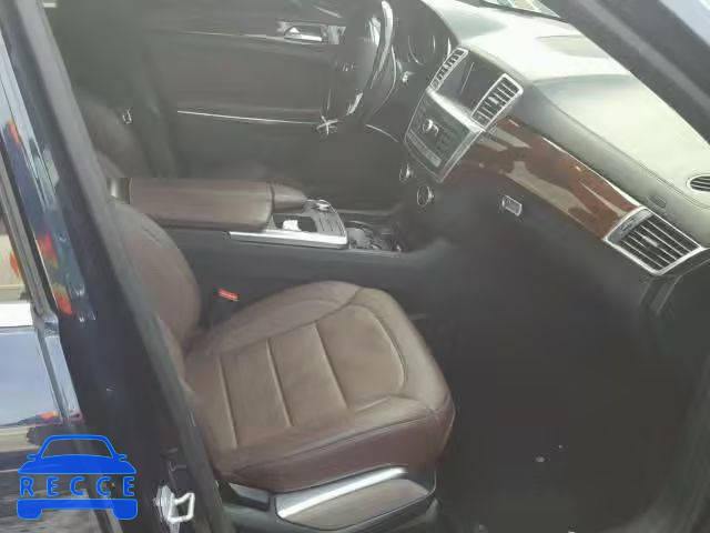 2016 MERCEDES-BENZ GL 550 4MA 4JGDF7DE6GA685653 image 4